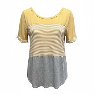EUC Hailey & Co Women’s Block Yellow and Gray Striped Short Sleeve Top - Size L